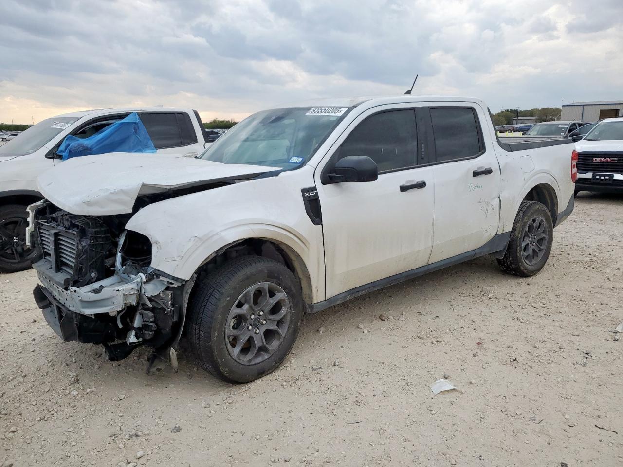 2023 FORD Maverick