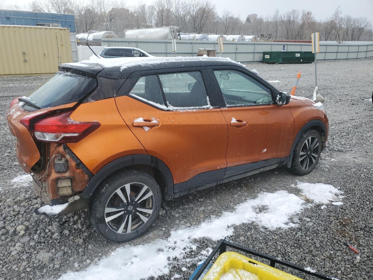 2019 NISSAN KICKS