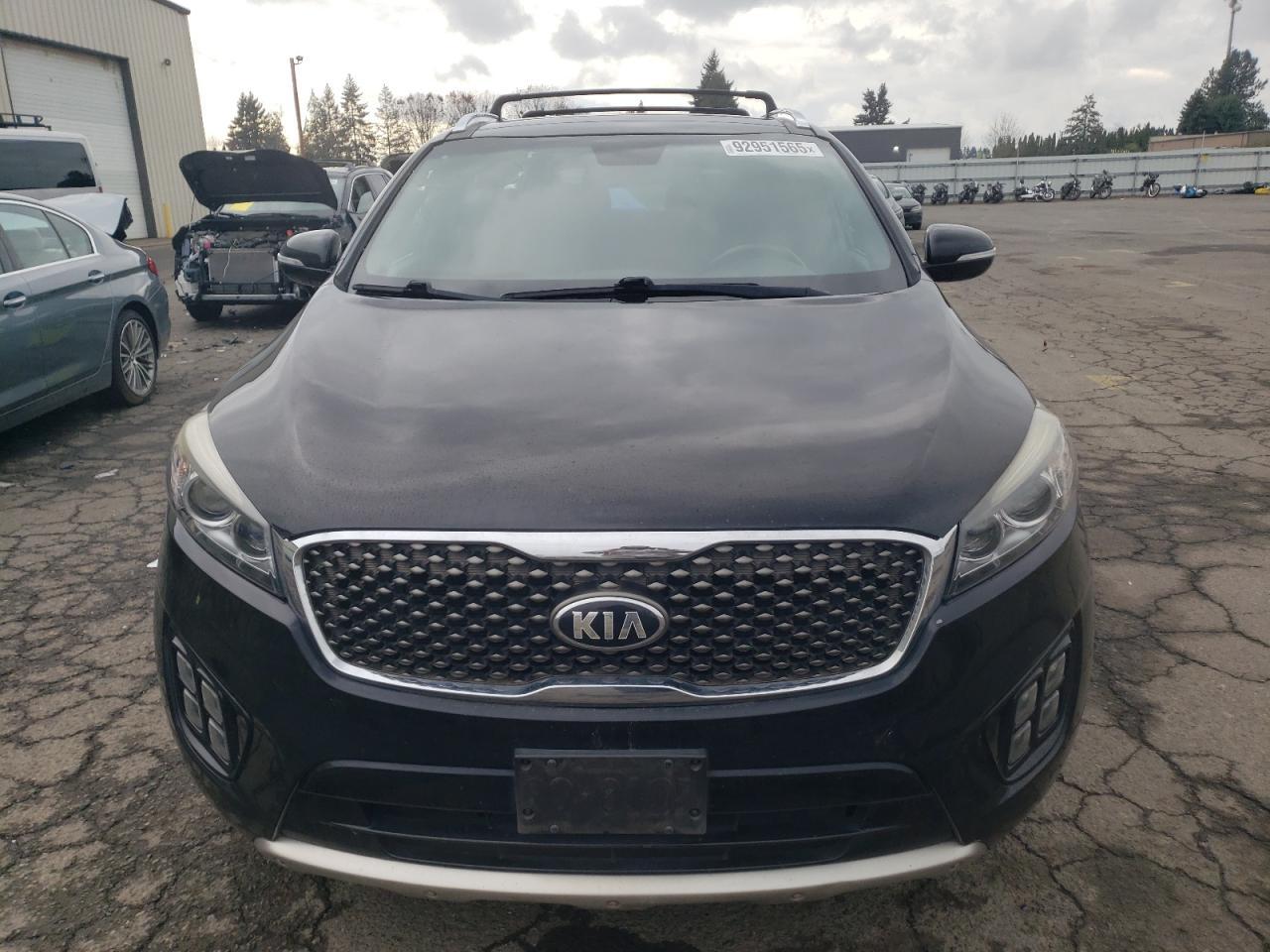 2016 KIA SORENTO
