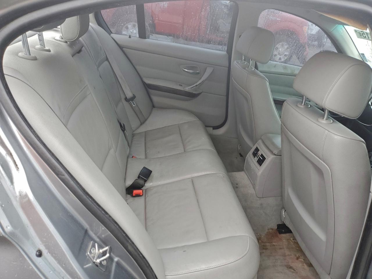 2010 BMW 3 SERIES
