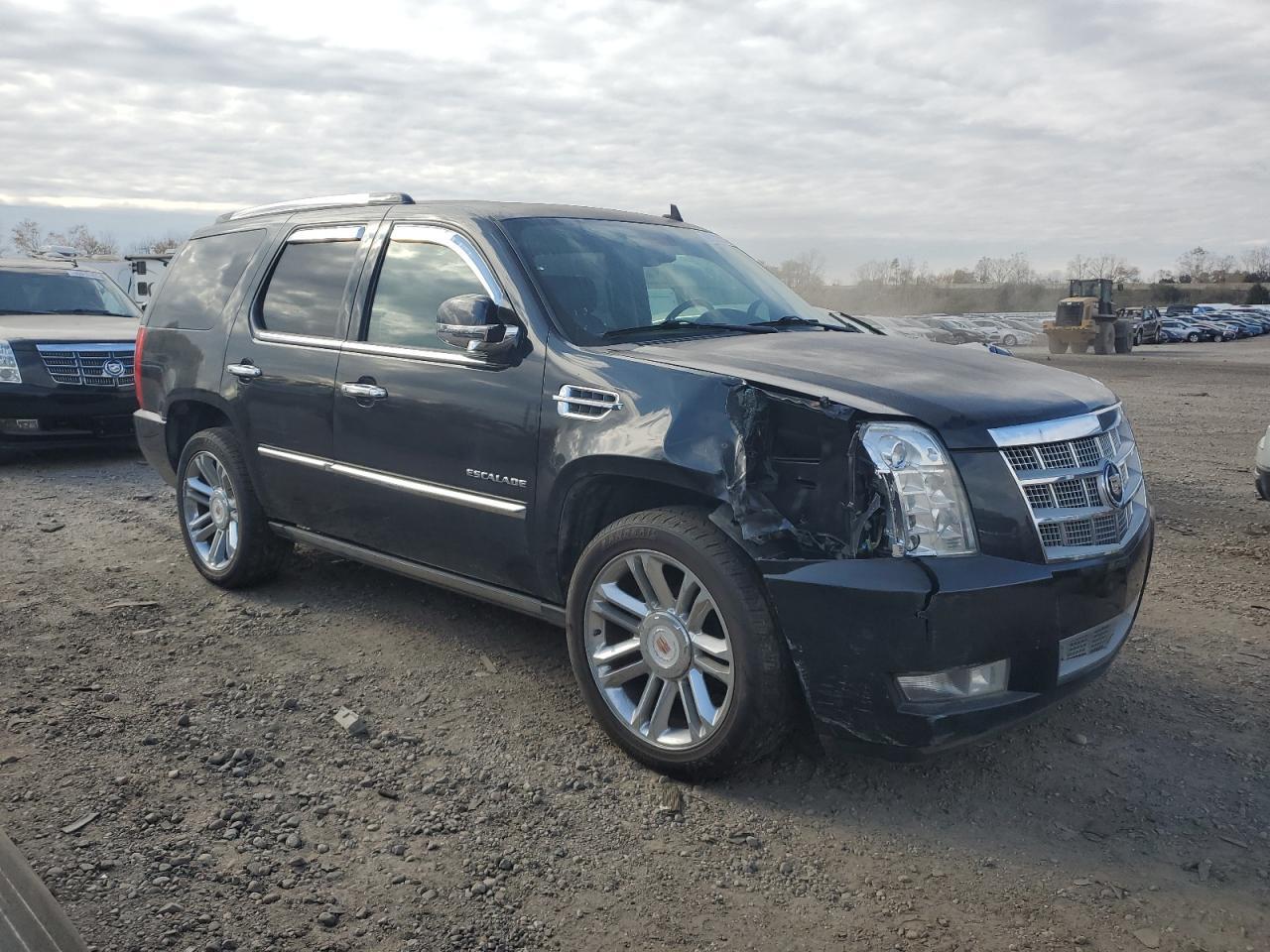 2013 CADILLAC ESCALADE