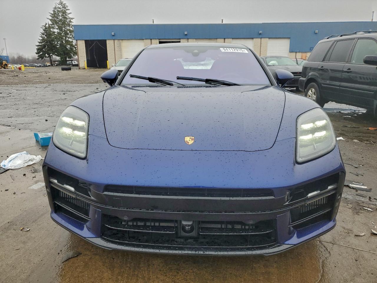 2025 PORSCHE Panamera