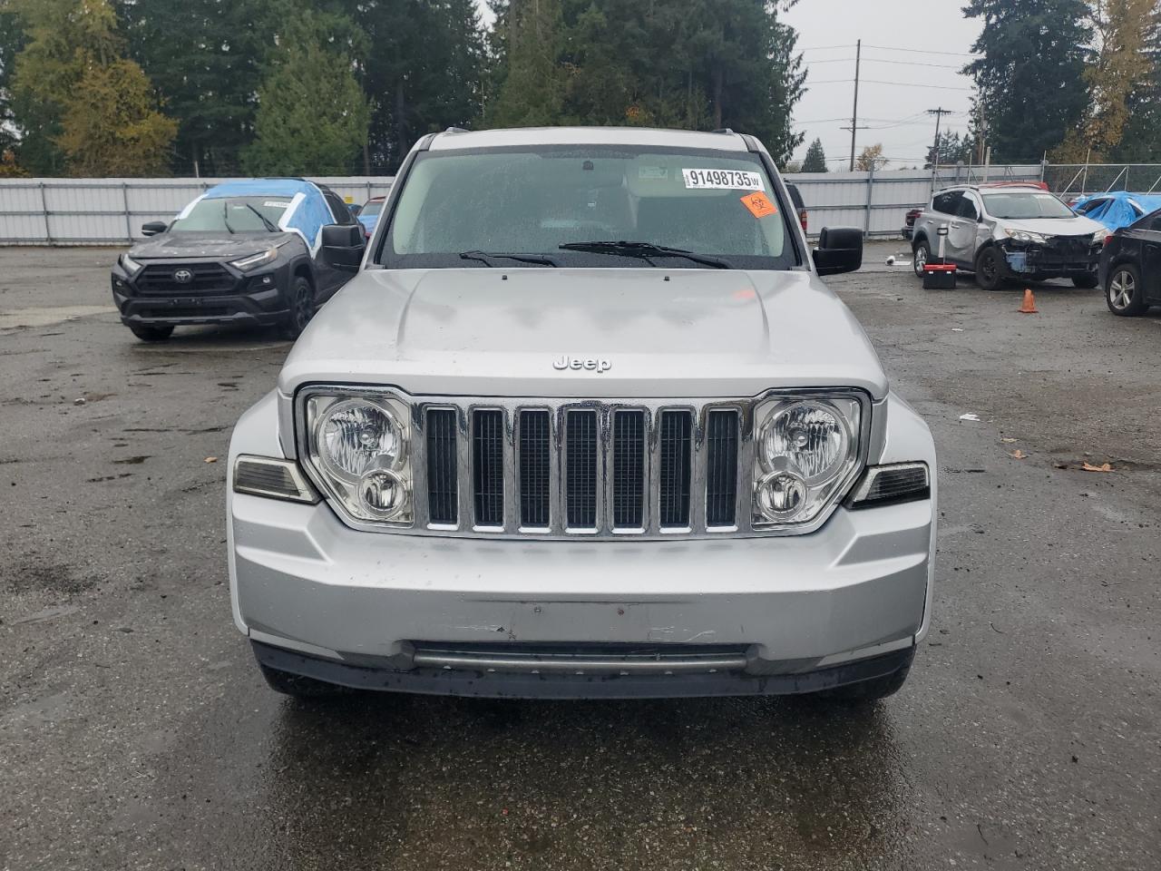 2012 JEEP Liberty