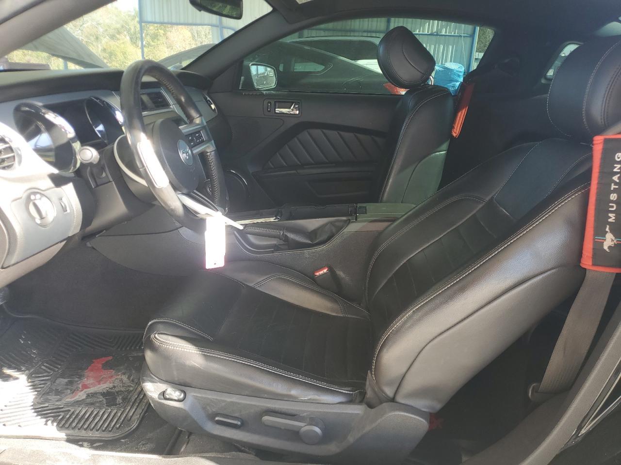 2013 FORD MUSTANG