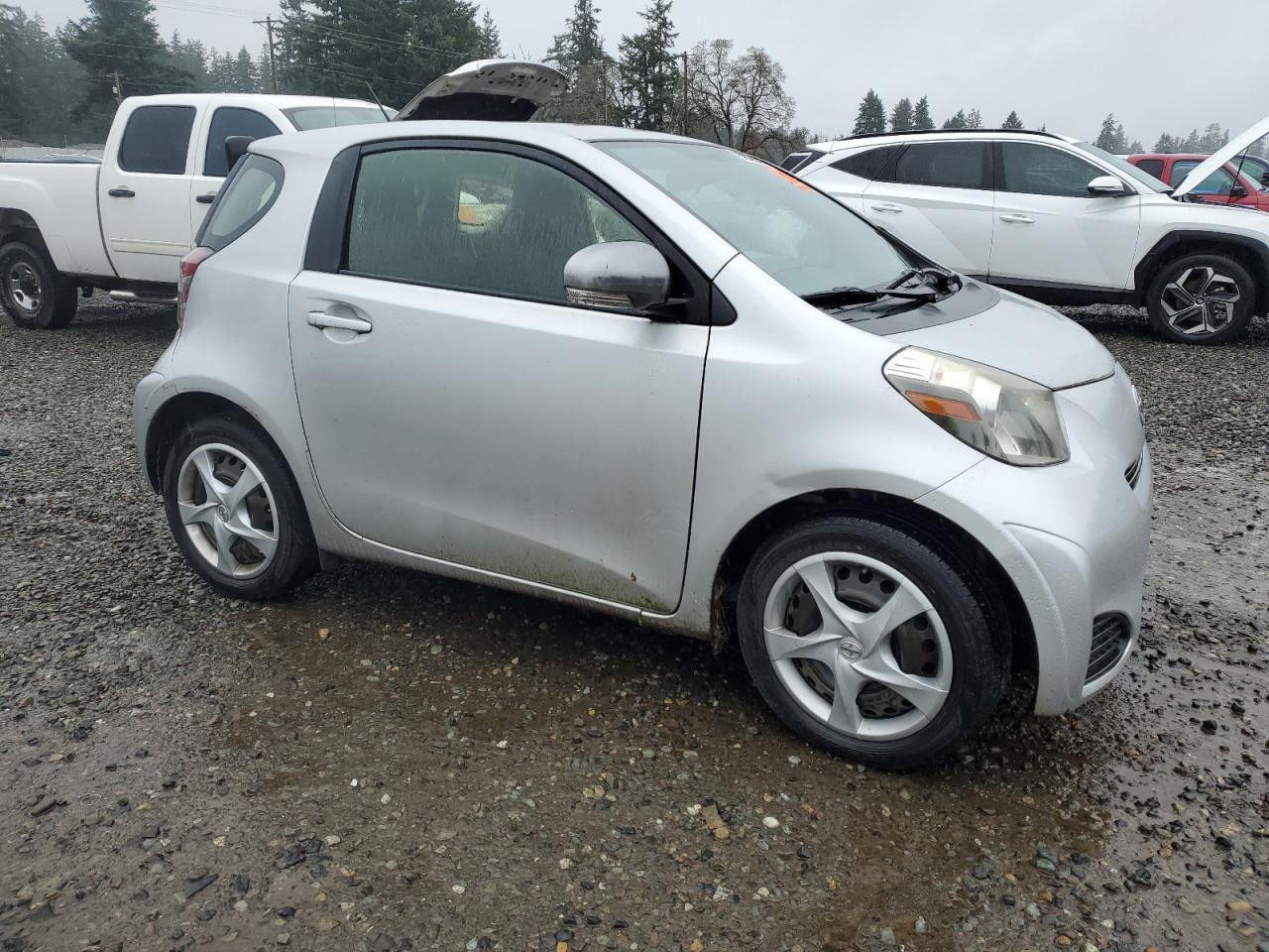 2012 TOYOTA SCION