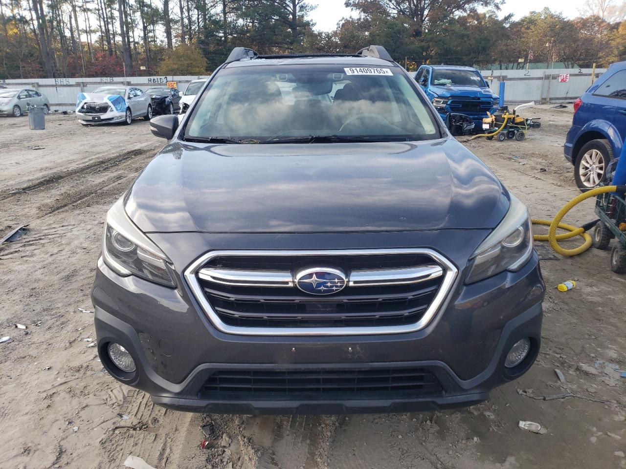 2019 SUBARU Outback