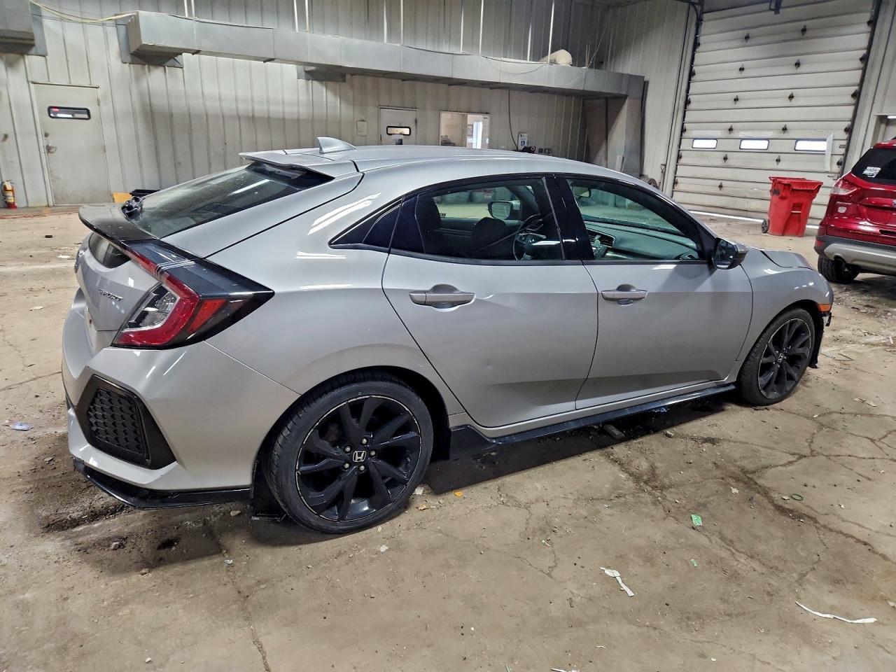 2018 HONDA CIVIC