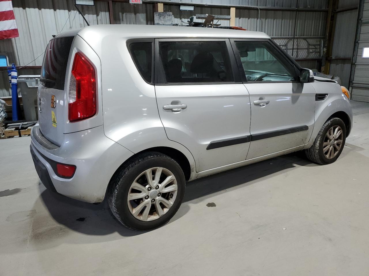 2013 KIA SOUL