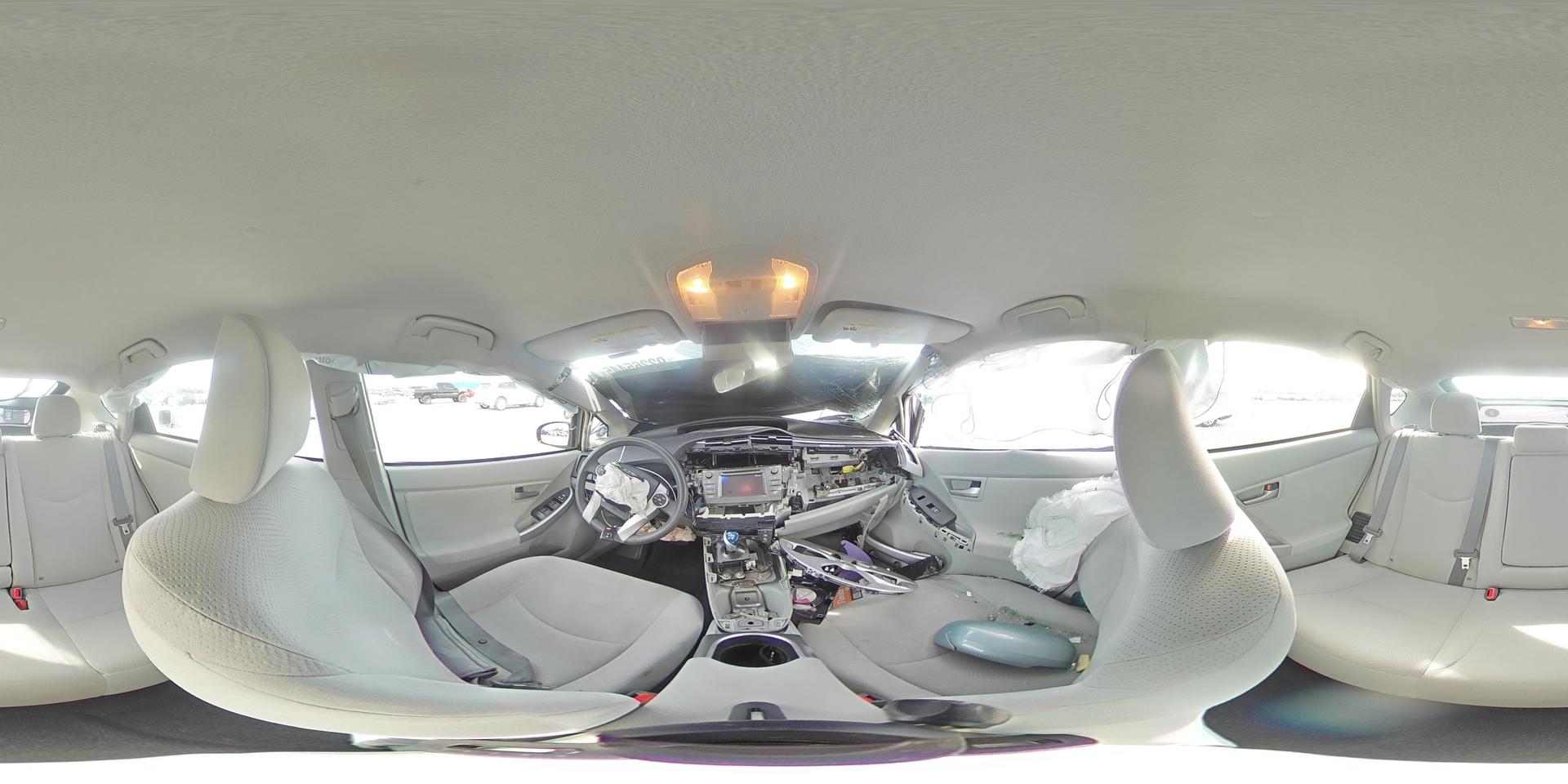 2015 TOYOTA PRIUS