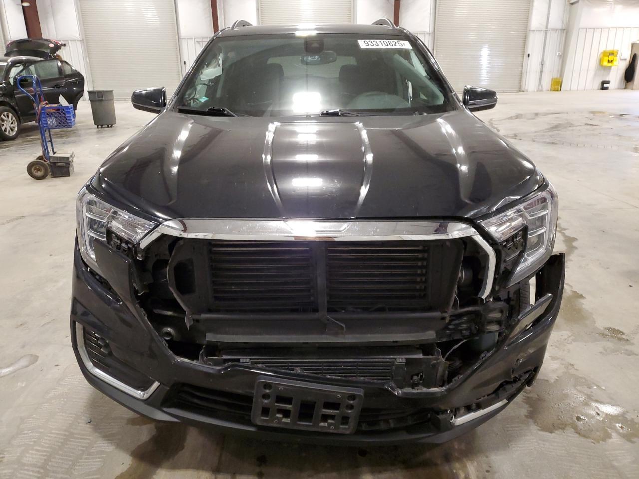 2023 GMC Terrain