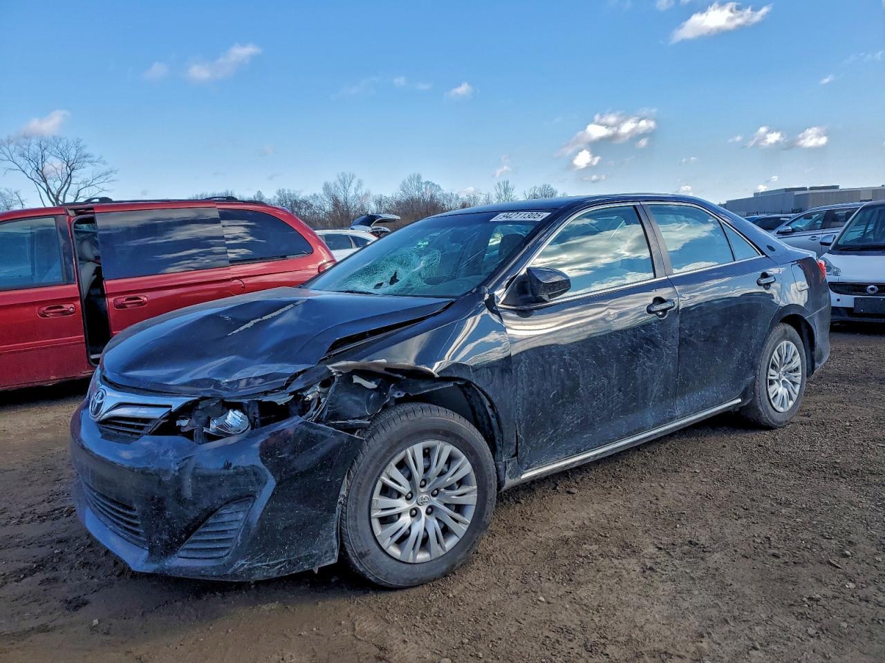 2012 TOYOTA CAMRY