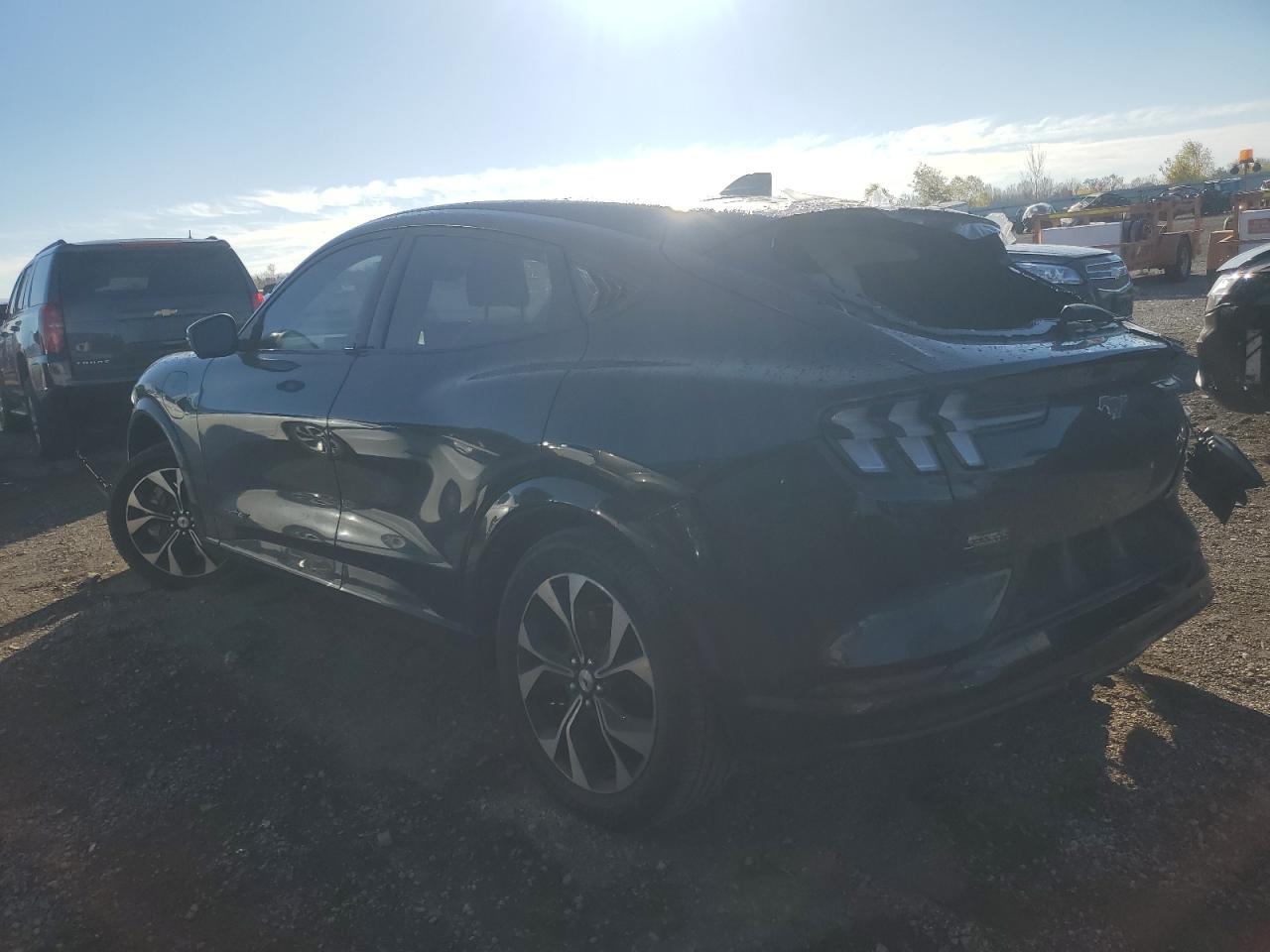 2021 FORD Mustang Mach-E