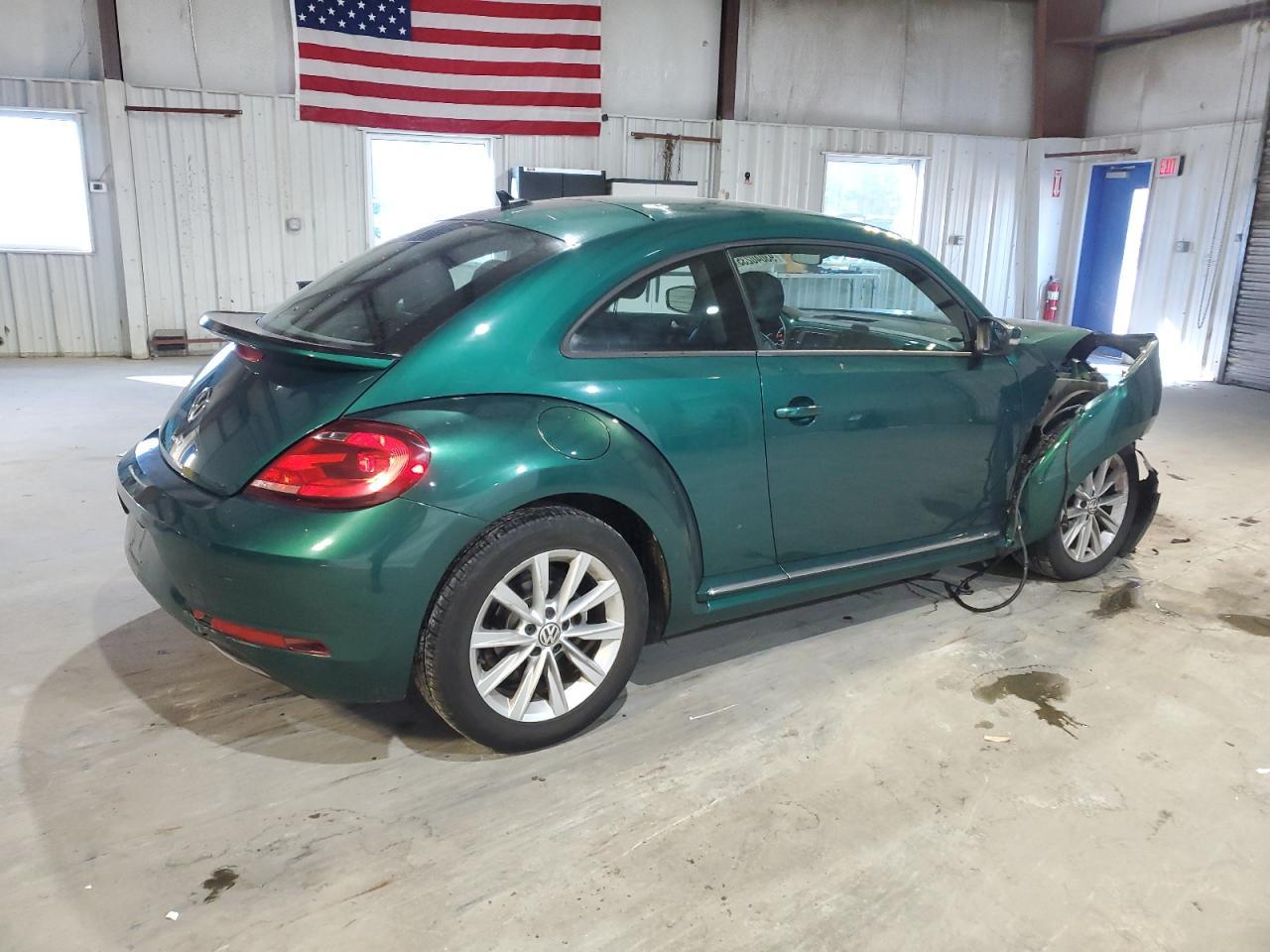 2017 VOLKSWAGEN Beetle