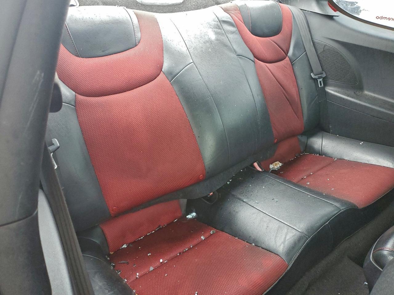 2010 HYUNDAI GENESIS