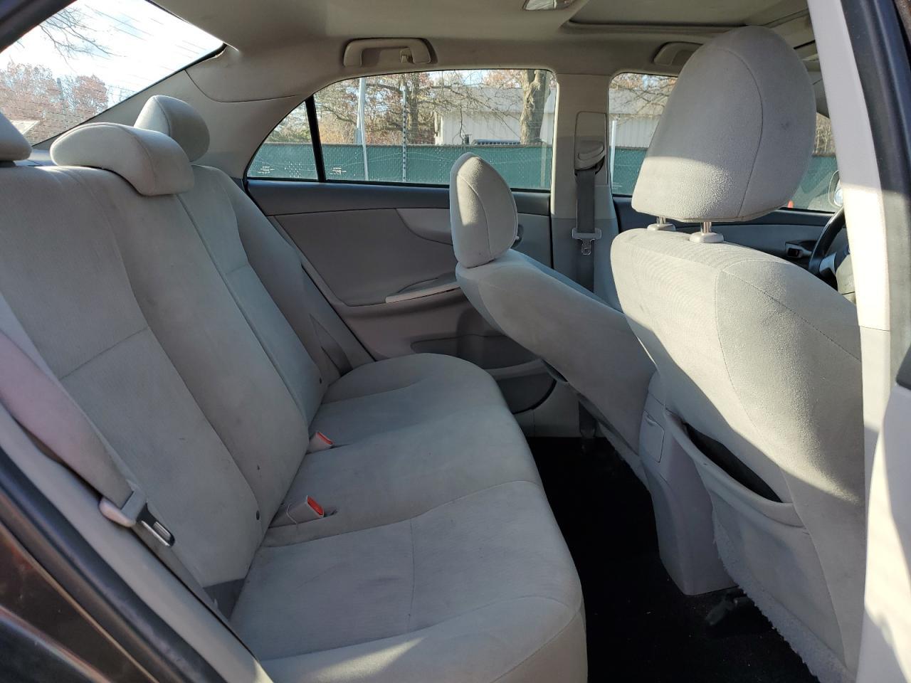 2010 TOYOTA COROLLA