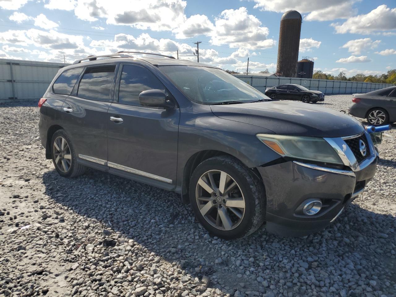 2013 NISSAN PATHFINDER
