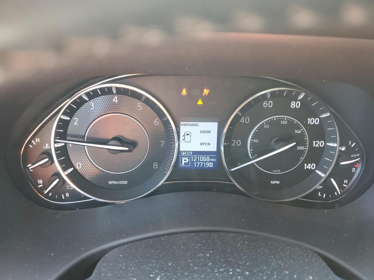 2017 NISSAN Armada