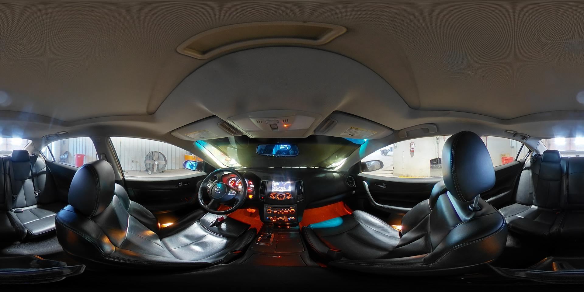 2014 NISSAN Maxima