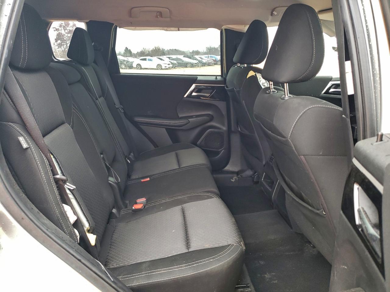 2022 MITSUBISHI outlander