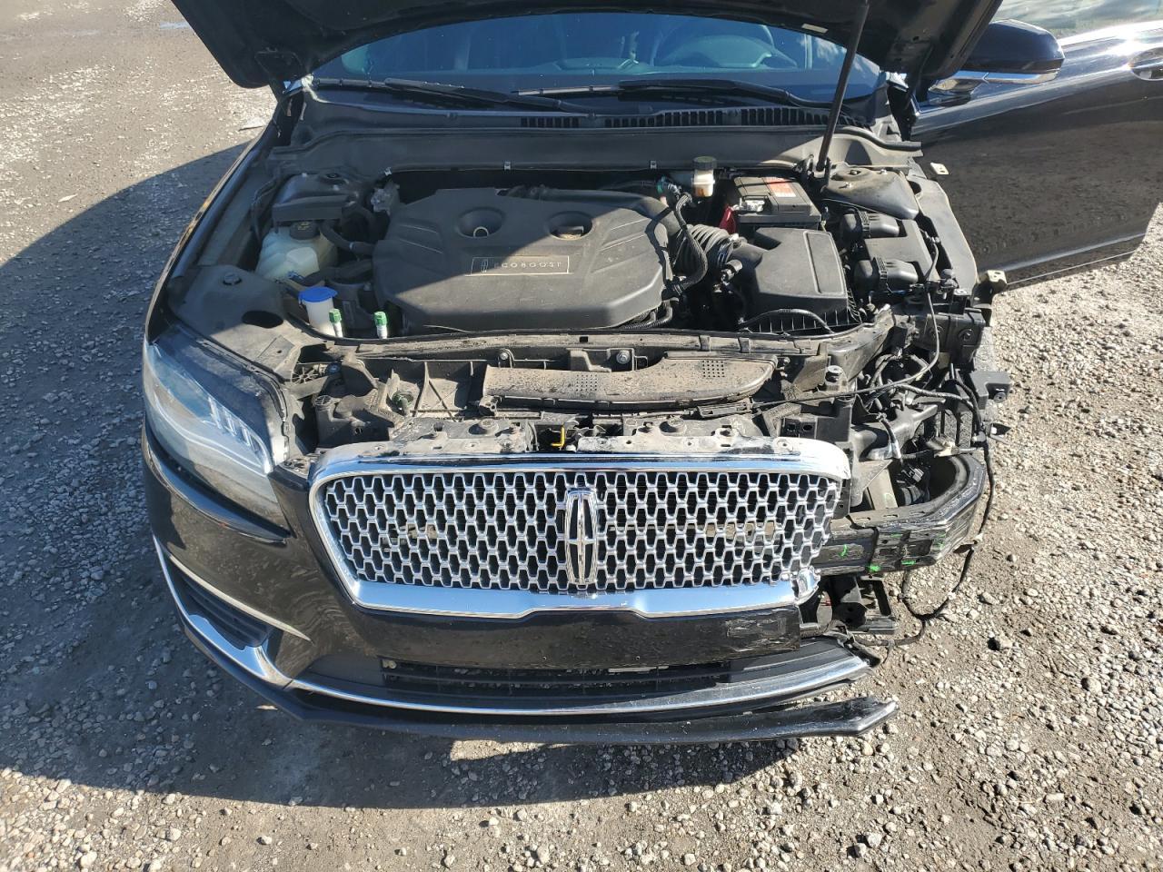 2017 LINCOLN MKZ