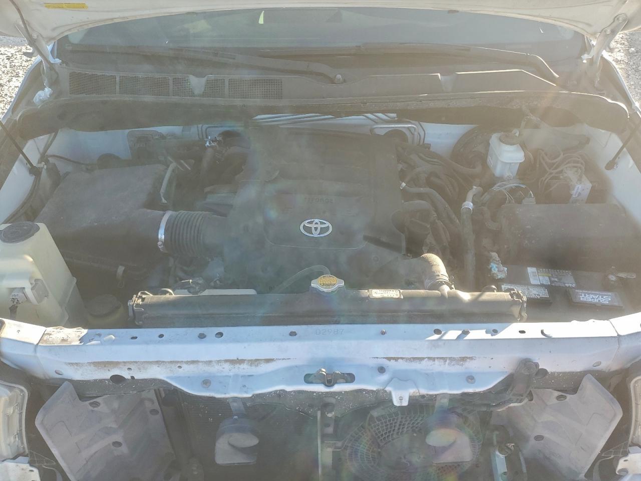 2013 TOYOTA Sequoia