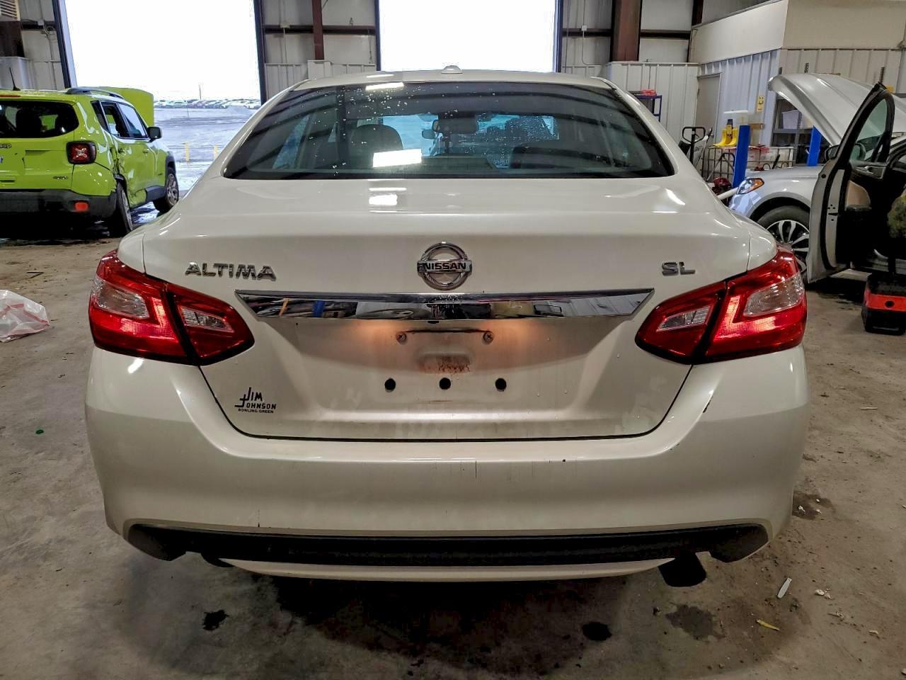 2017 NISSAN ALTIMA