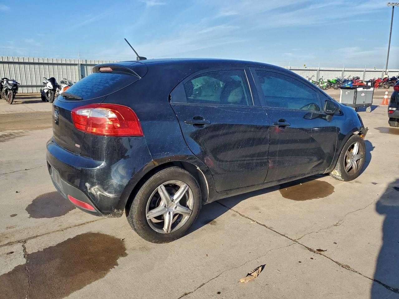 2013 KIA RIO