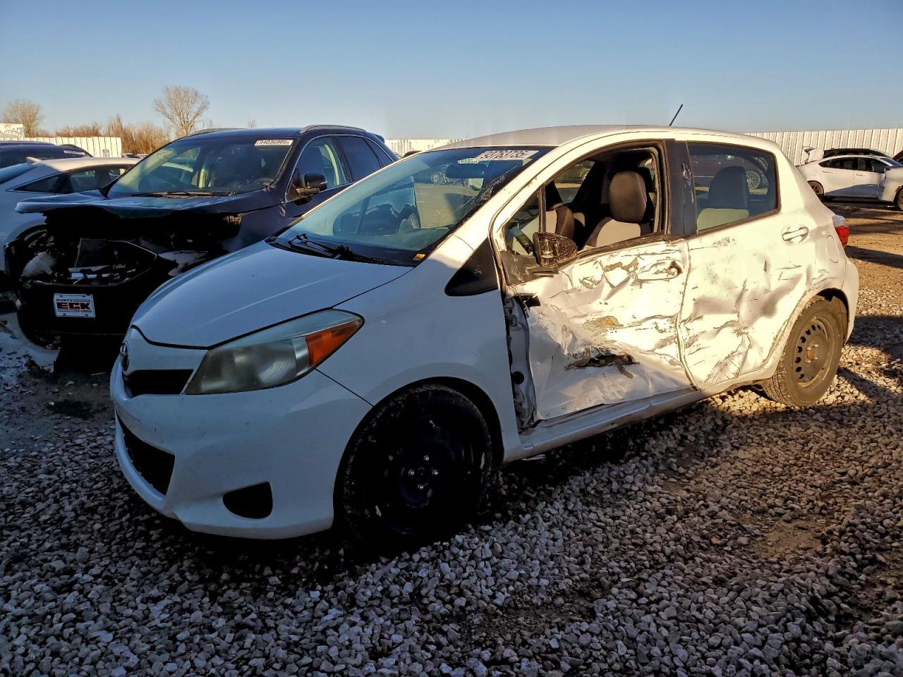 2012 TOYOTA YARIS