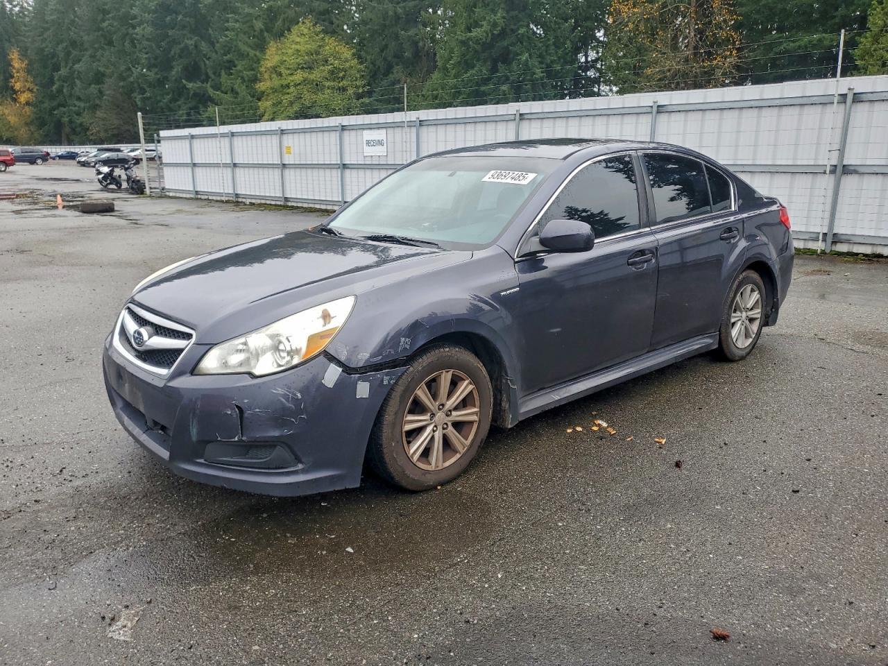 2010 SUBARU Legacy