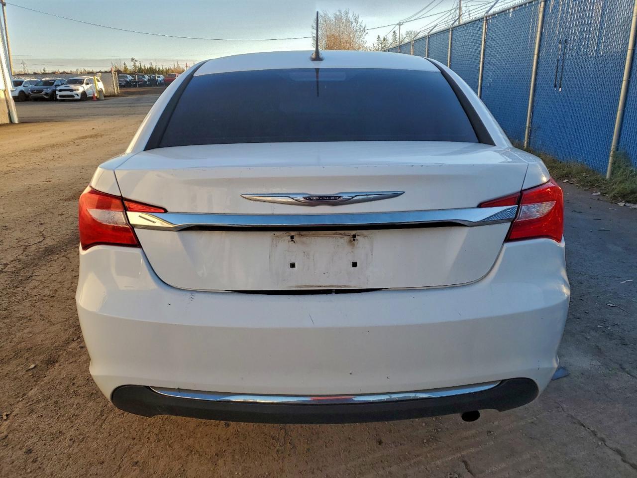 2014 CHRYSLER 200