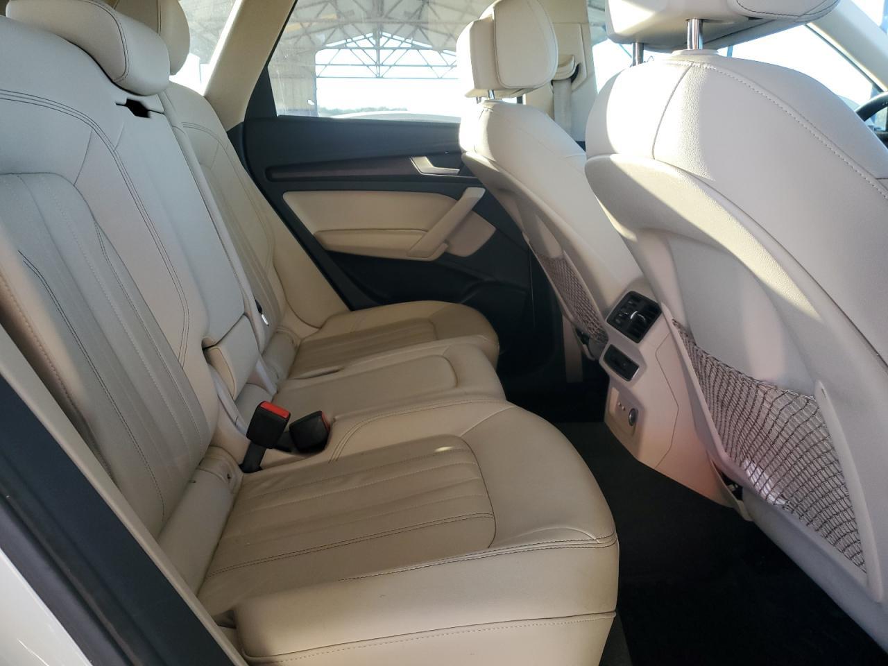 2022 AUDI Q5
