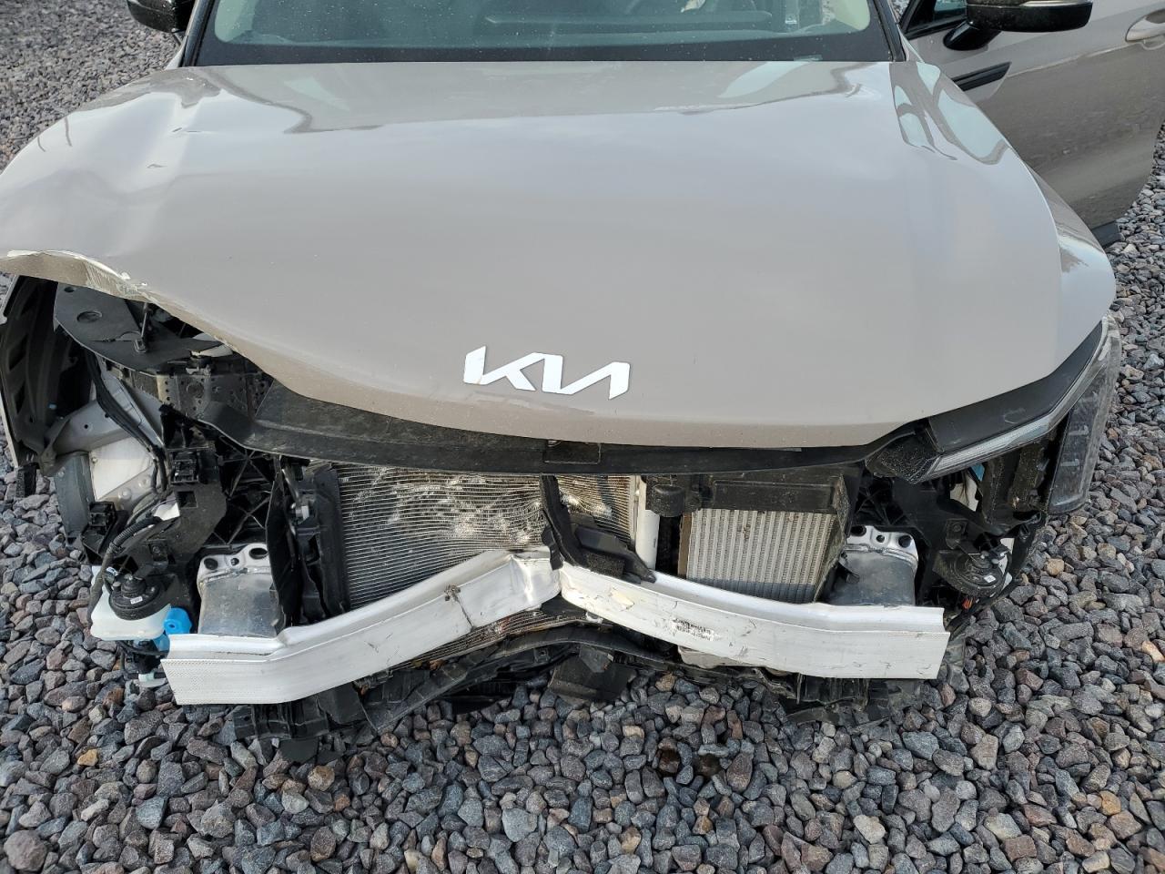 2024 KIA SORENTO