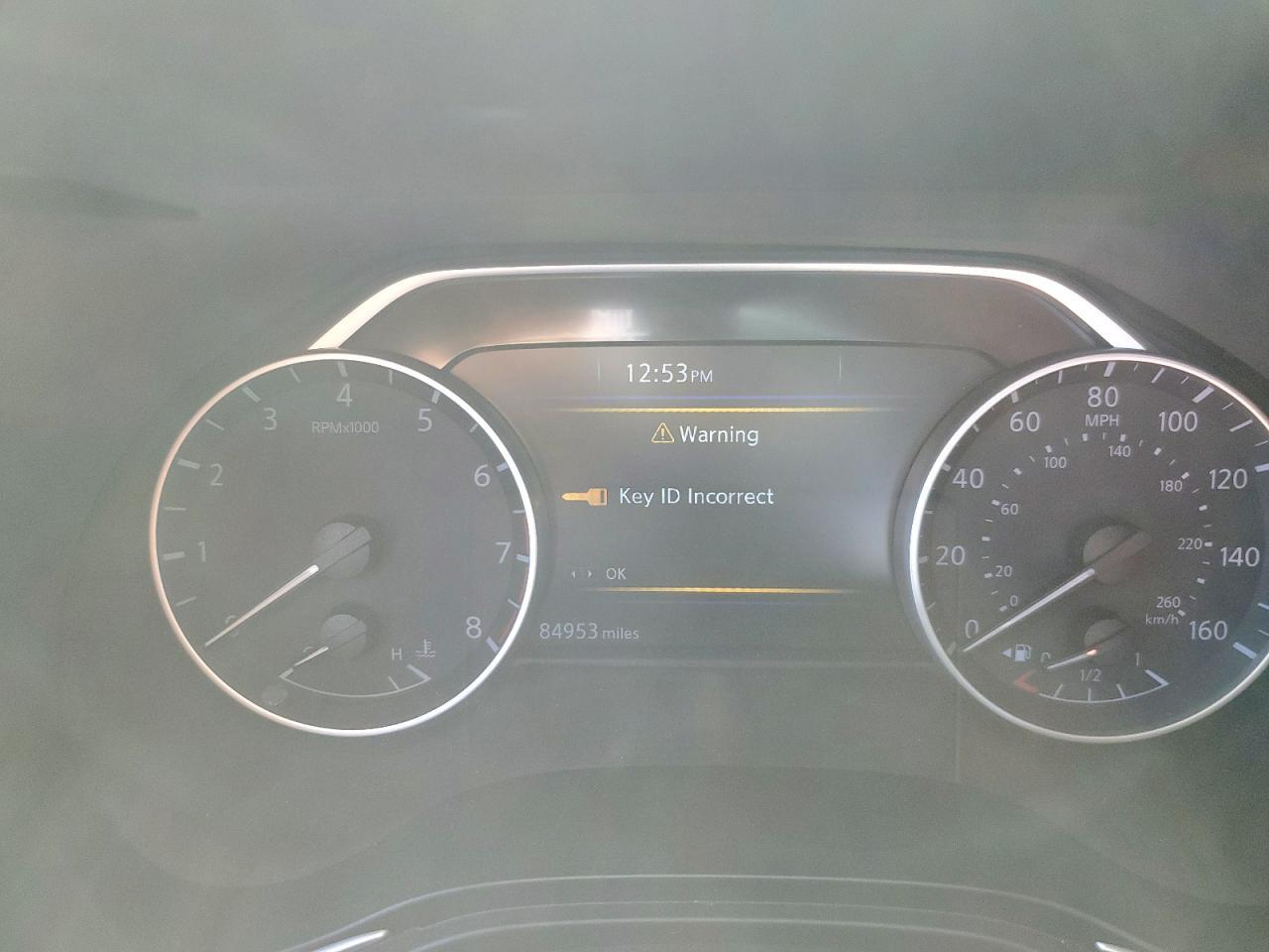 2017 NISSAN Maxima