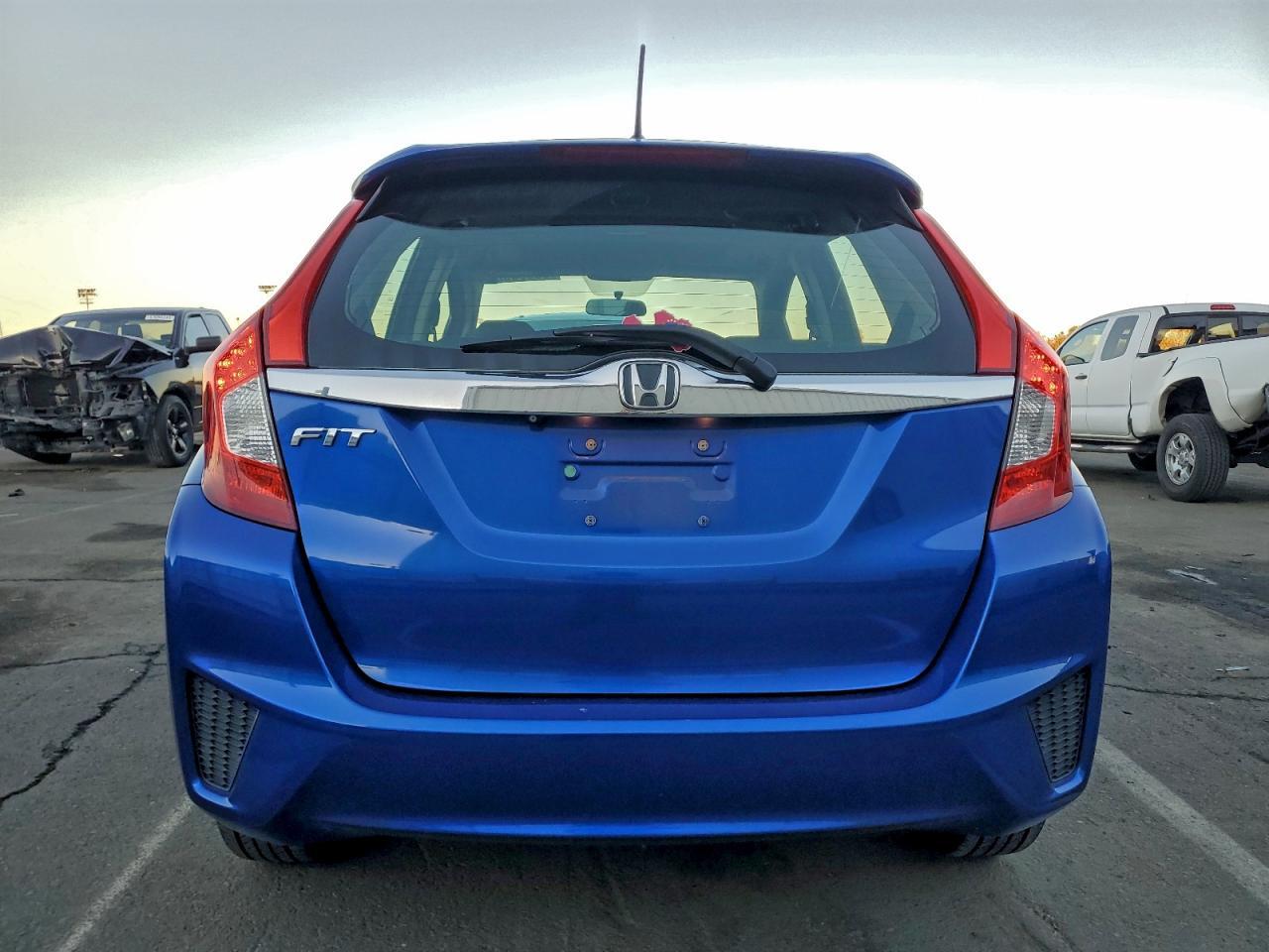 2015 HONDA FIT