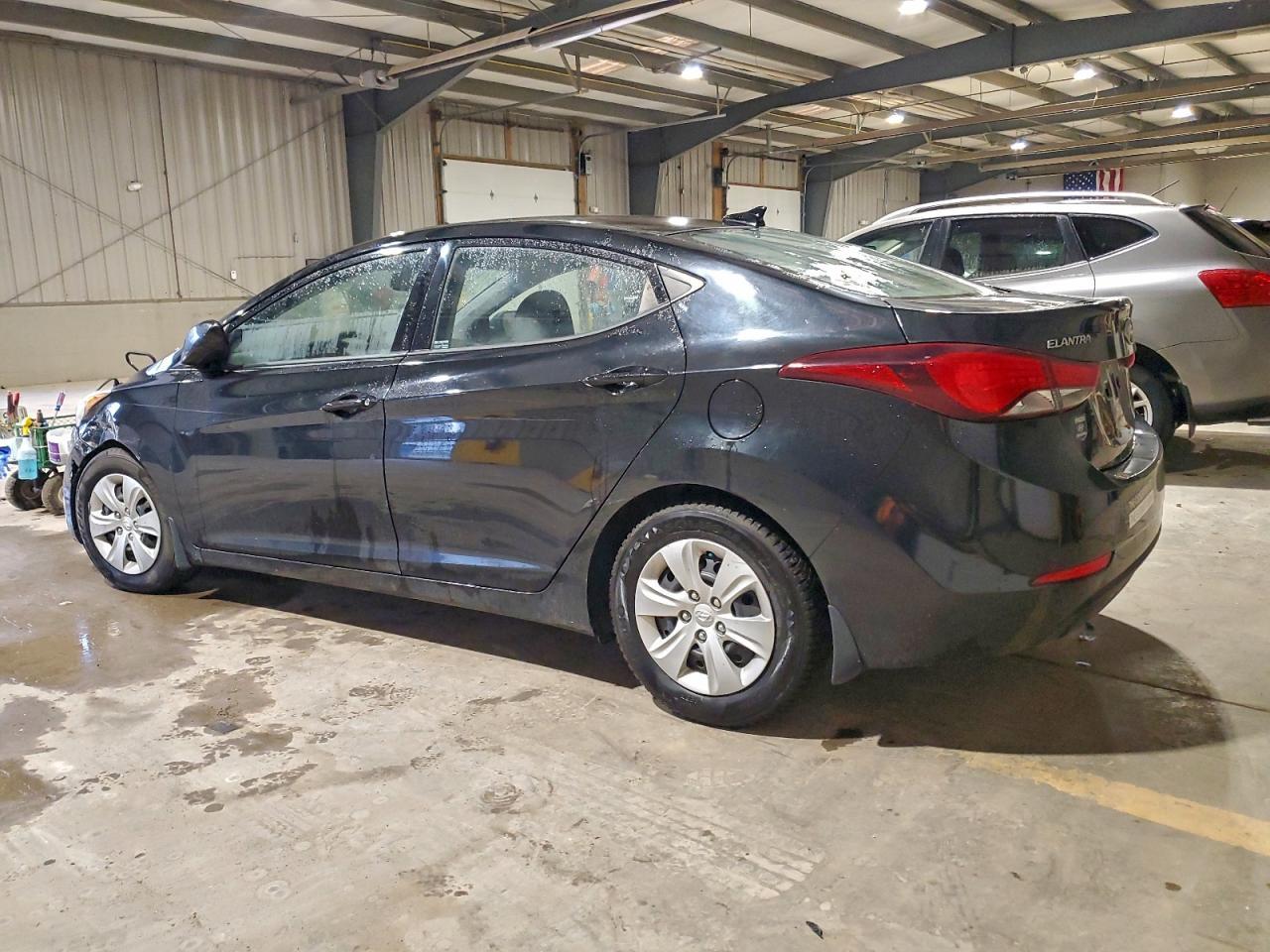 2016 HYUNDAI ELANTRA