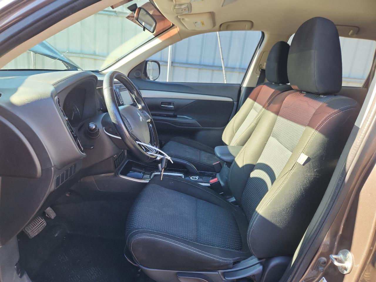 2017 MITSUBISHI outlander