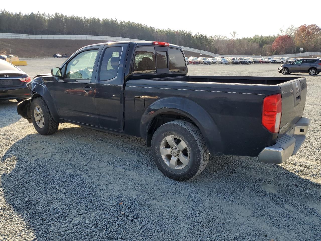 2012 NISSAN Frontier
