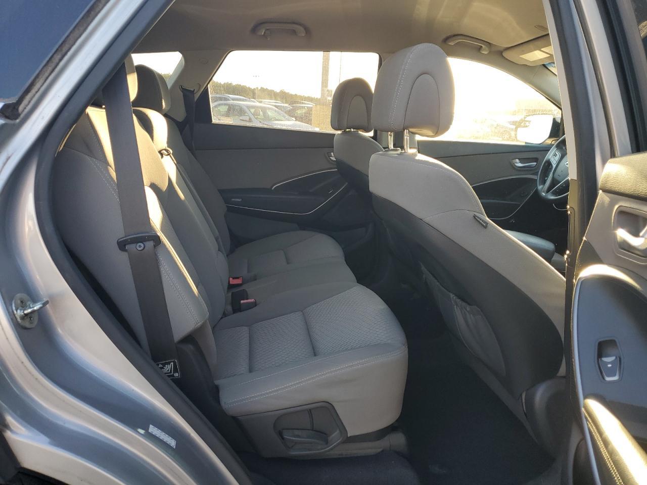 2016 HYUNDAI SANTA FE