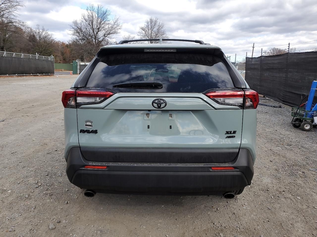 2019 TOYOTA RAV4