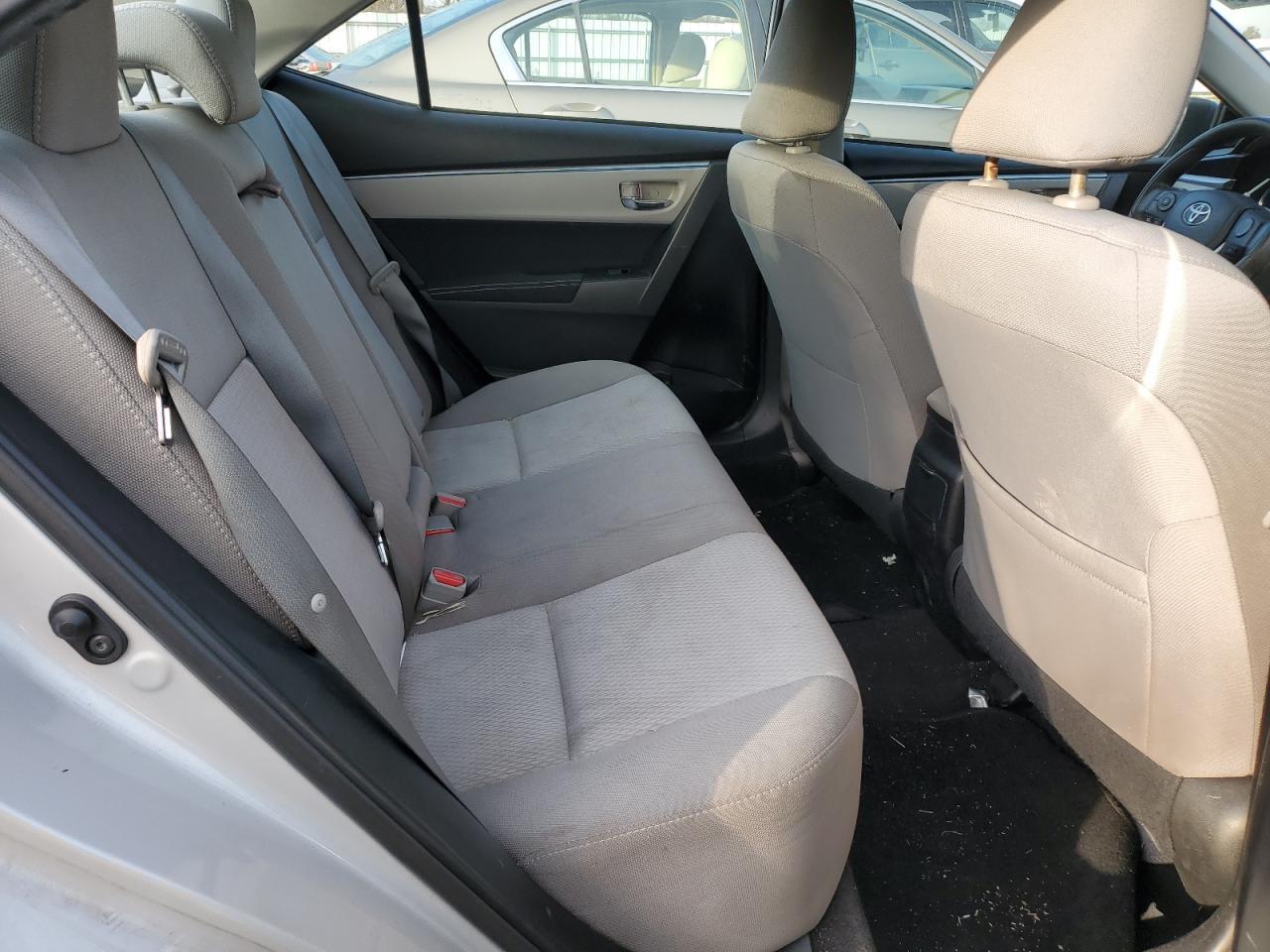 2015 TOYOTA COROLLA