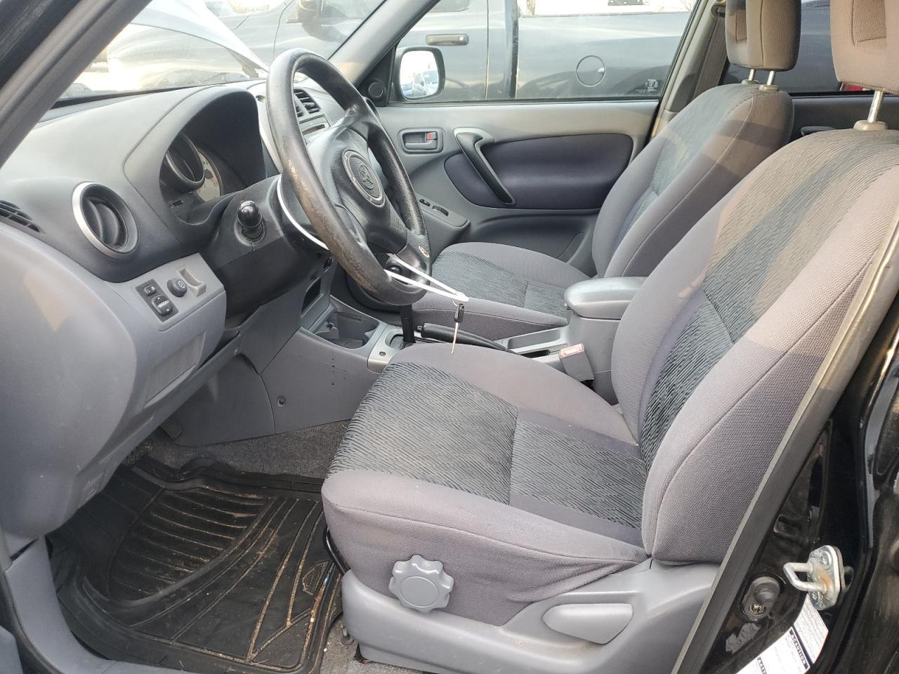 2003 TOYOTA RAV4