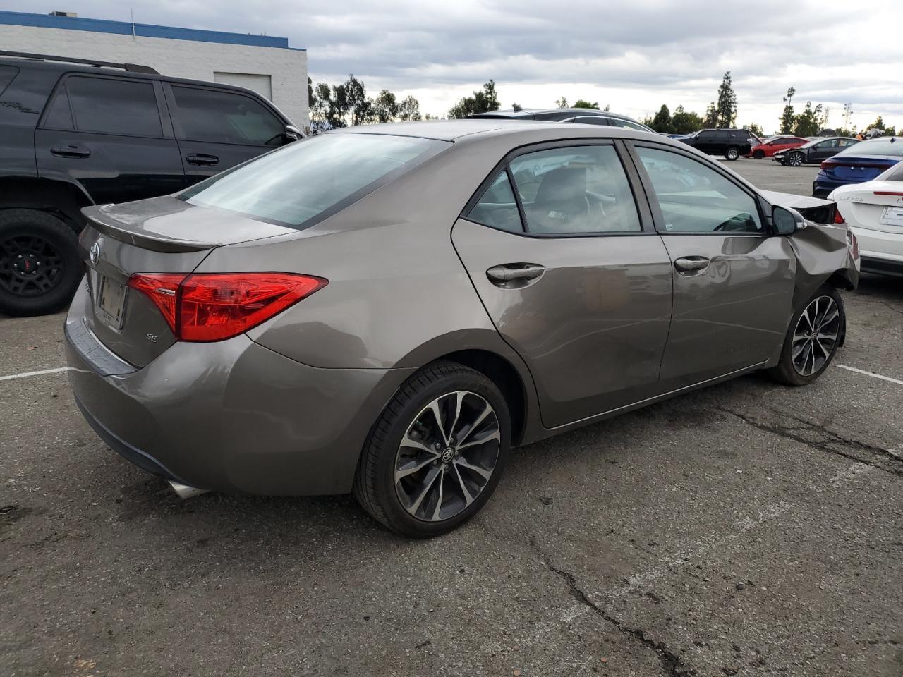 2018 TOYOTA COROLLA
