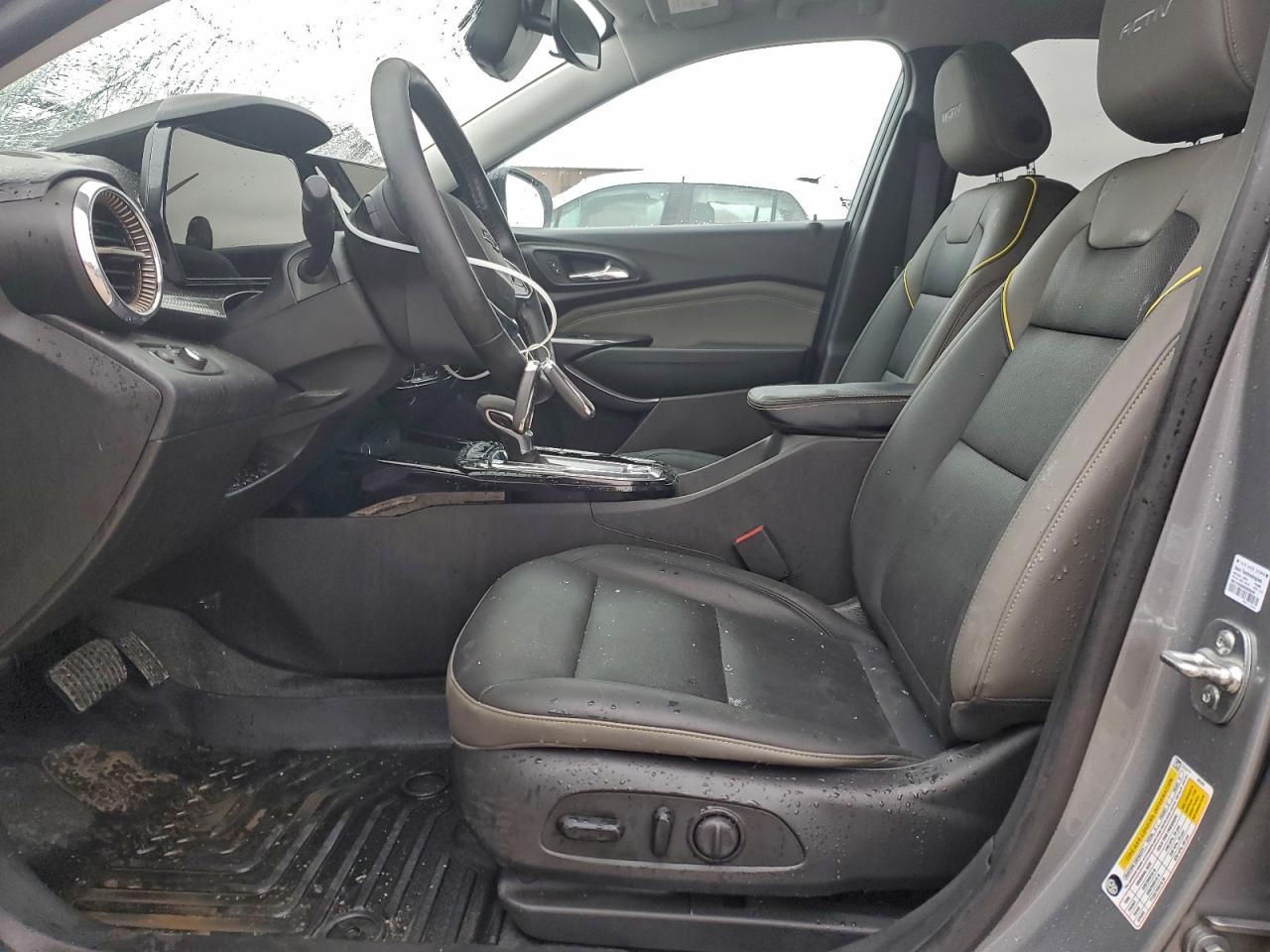 2025 CHEVROLET TRAX