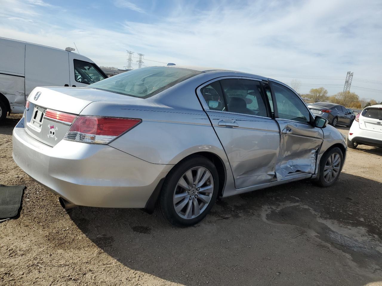 2011 HONDA ACCORD