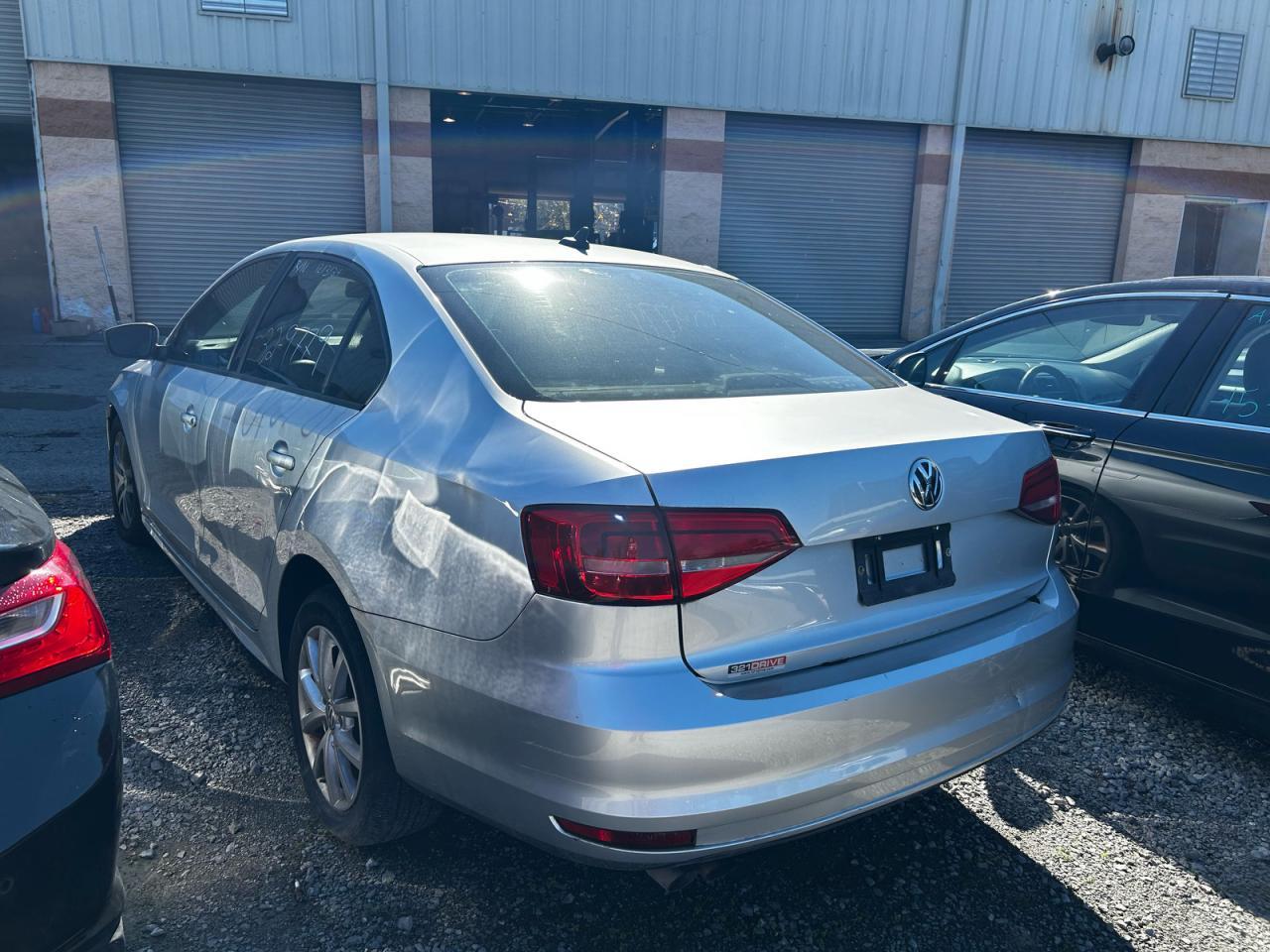 2015 VOLKSWAGEN JETTA