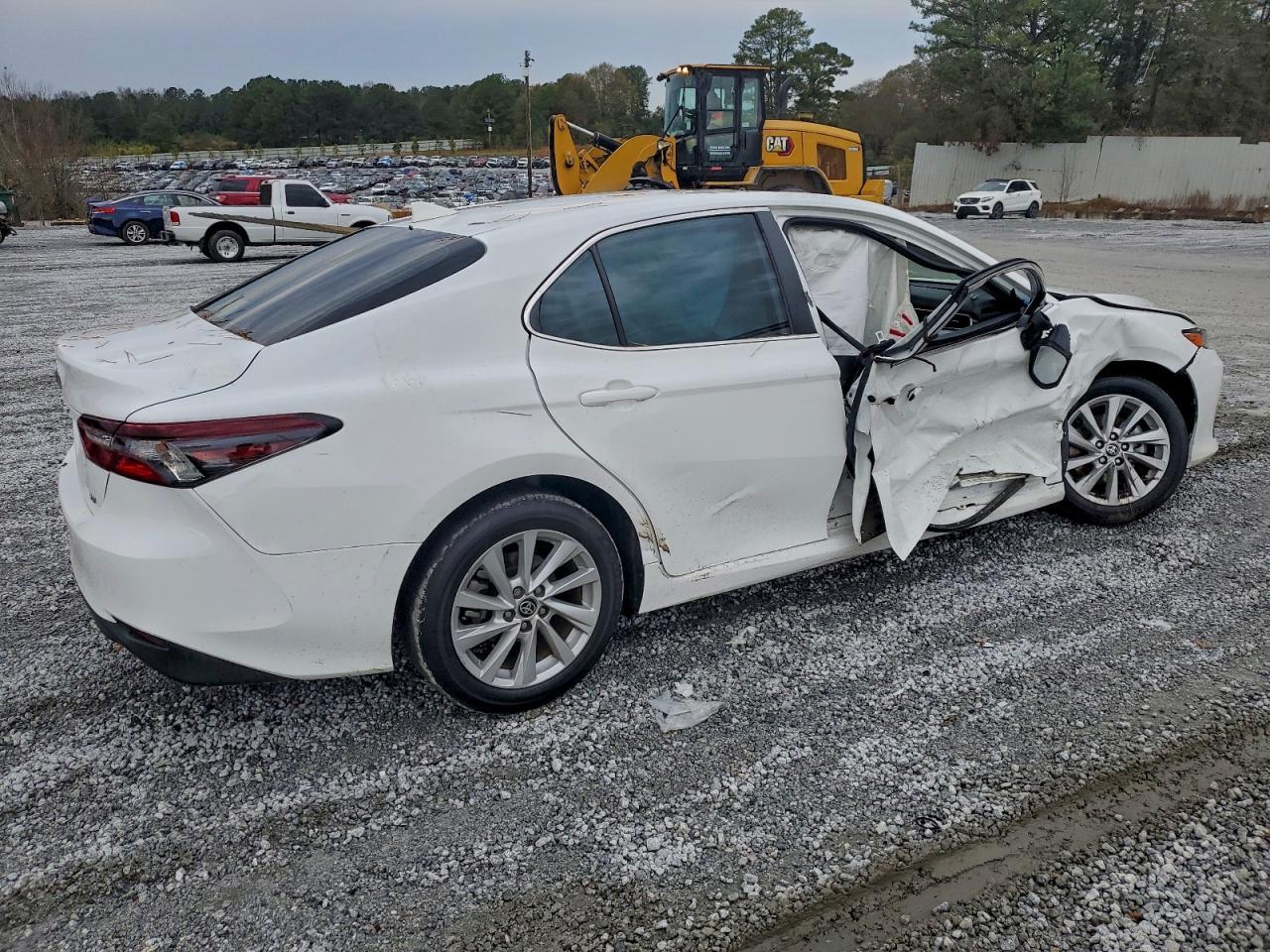 2022 TOYOTA CAMRY