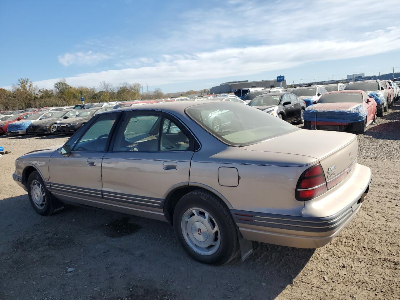 1995 OLDSMOBILE 88