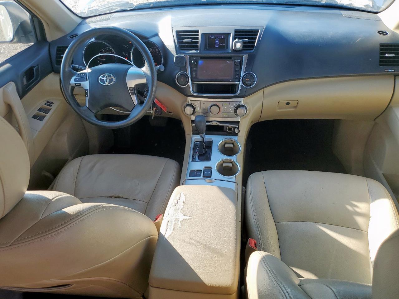 2013 TOYOTA HIGHLANDER