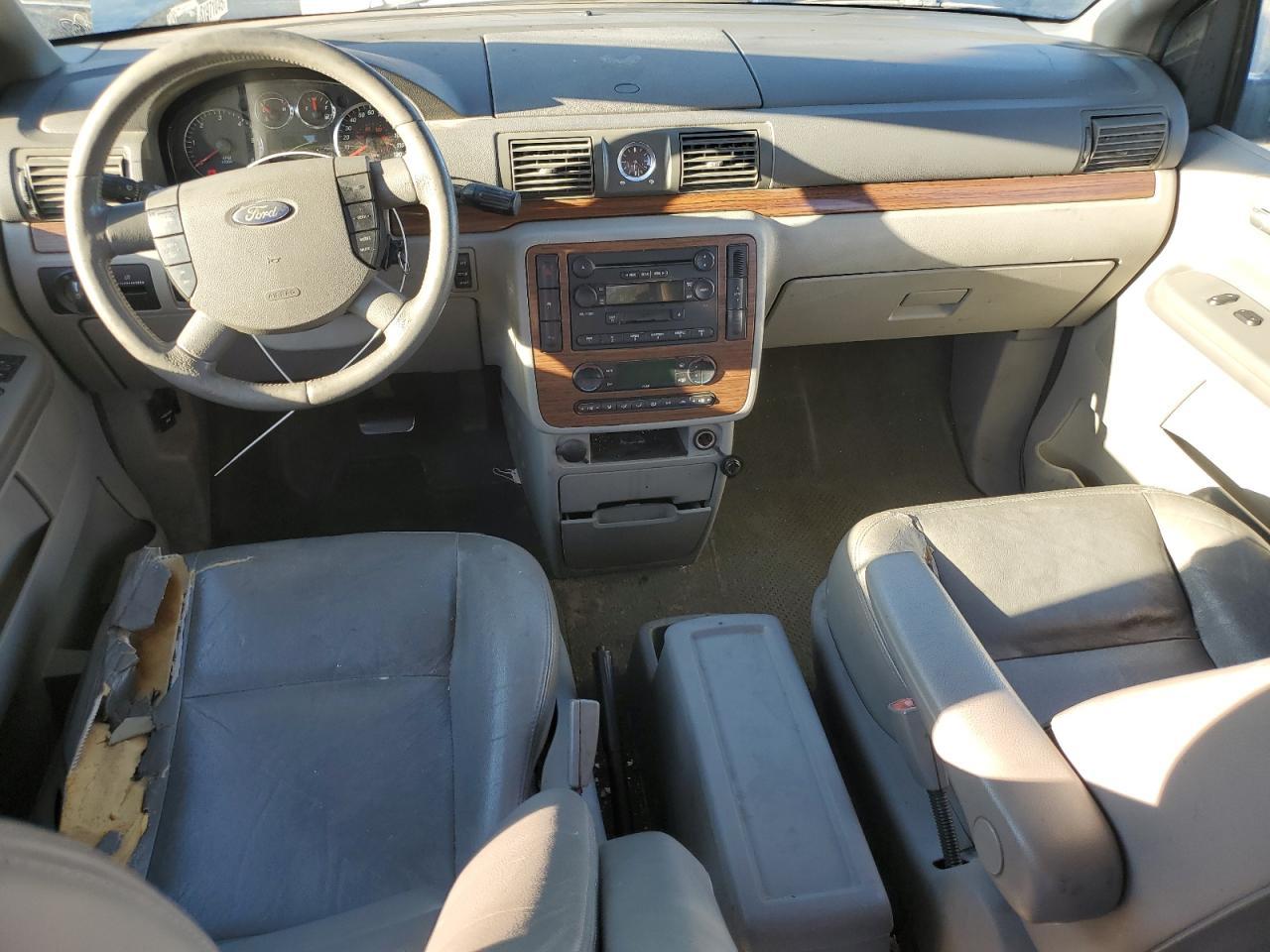 2004 FORD Freestar