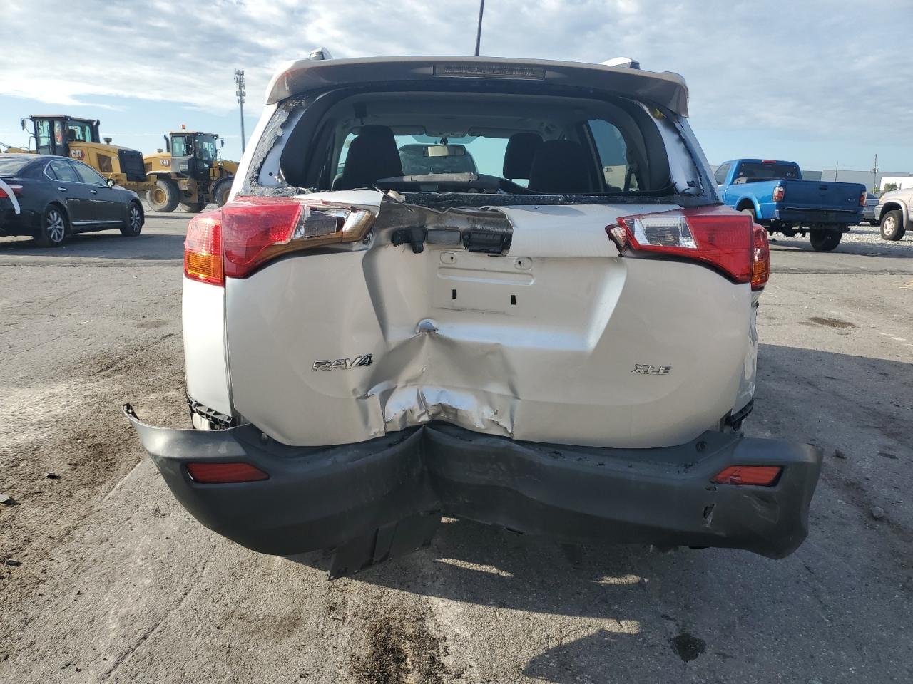 2014 TOYOTA RAV4